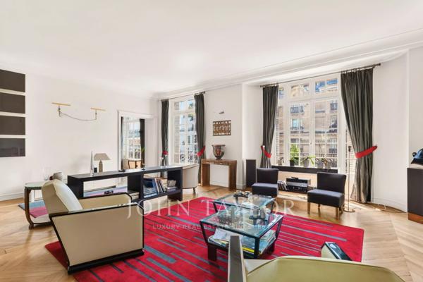 Jardin du Luxembourg – Bel appartement familial et de réception
