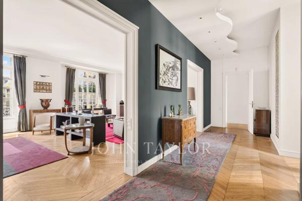 Jardin du Luxembourg – Bel appartement familial et de réception