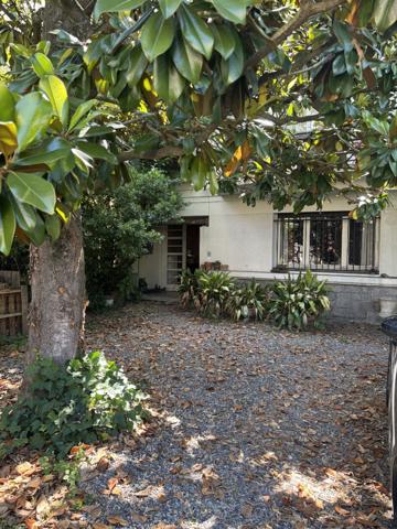CÔTE PAVÉE   GRANDE MAISON TYPE 6/7 AVEC GARAGE , DEPENDANCES ET JARDIN ARBORE