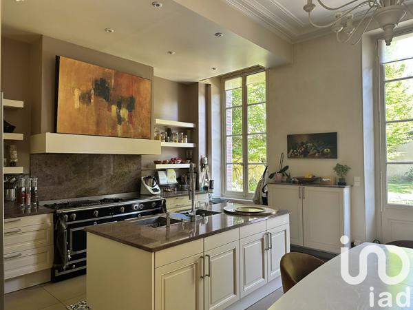 Maison à vendre 12 pièces 440 m² Sens