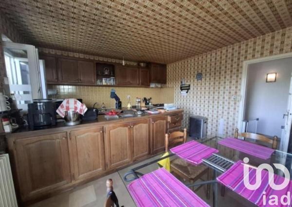 Maison à vendre 8 pièces 230 m² Brignac-la-Plaine