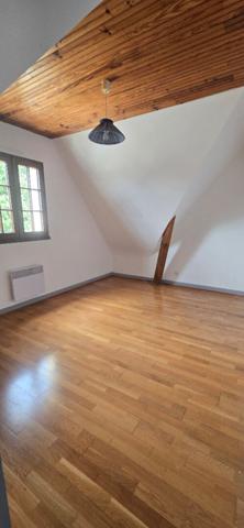 MAISON LOCHES, proche centre ville