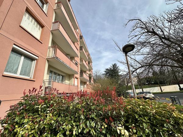 Appartement - 4 pièce(s) - 75 m2