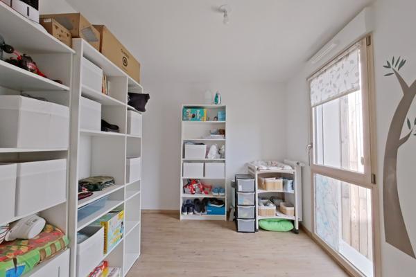 Magny-le-Hongre (77700) Appartement de type 3 pièces en dernier étage à Magny le Hongre