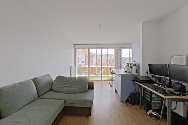 Magny-le-Hongre (77700) Appartement de type 3 pièces en dernier étage à Magny le Hongre