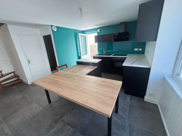 A vendre à MELESSE, appartement Type 3 en duplex de 63m² habitable, 73m² au sol, deux chambres