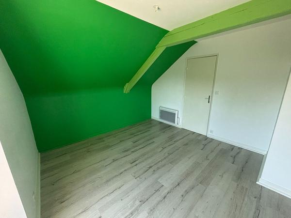 A vendre à MELESSE, appartement Type 3 en duplex de 63m² habitable, 73m² au sol, deux chambres