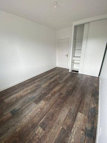 Immeuble 8 pièces à vendre Châtellerault - 86100 / Réf: 11884