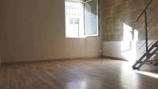 Maison à louer    2 pièces •  Vauvert