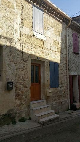 Maison à louer    2 pièces •  Vauvert