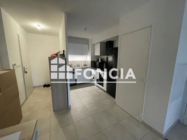 Location Appartement 3 pièces 63.71 m² - 2 RUE DE LA FLEOLE DES PRES Istres 13800