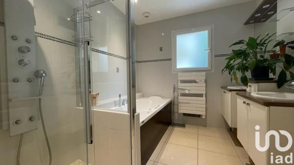 Maison à vendre 6 pièces 162 m² Gastes