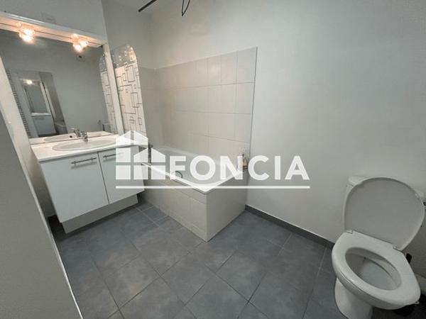 Location Appartement 2 pièces 39.1 m² - 11/11 BIS RUE BENJAMIN DELESSERT Villenoy 77124