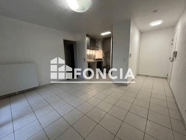 Location Appartement 2 pièces 39.1 m² - 11/11 BIS RUE BENJAMIN DELESSERT Villenoy 77124