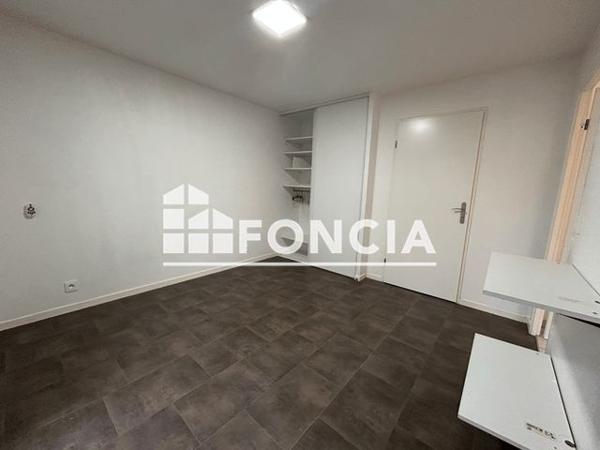 Location Appartement 2 pièces 39.1 m² - 11/11 BIS RUE BENJAMIN DELESSERT Villenoy 77124
