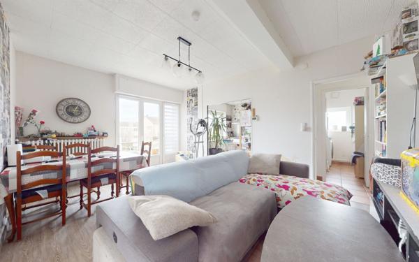 Immeuble à vendre    8 pièces • 172 m2 Maizières-lès-Metz