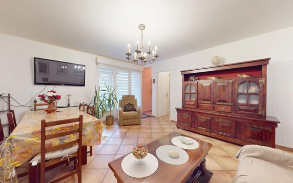 Immeuble à vendre    8 pièces • 172 m2 Maizières-lès-Metz