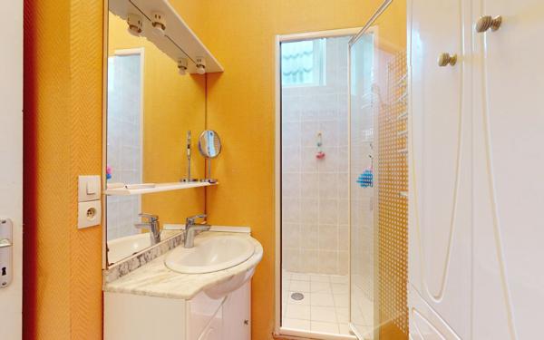 Immeuble à vendre    8 pièces • 172 m2 Maizières-lès-Metz