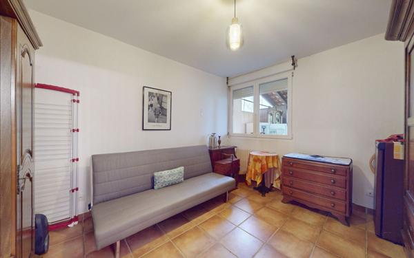 Immeuble à vendre    8 pièces • 172 m2 Maizières-lès-Metz