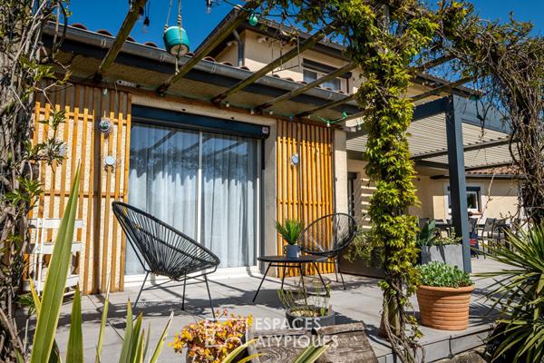 Contemporaine familiale avec piscine et vue dégagée à Alixan