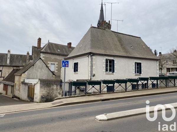 Immeuble à vendre 156 m² Beaumont-Louestault