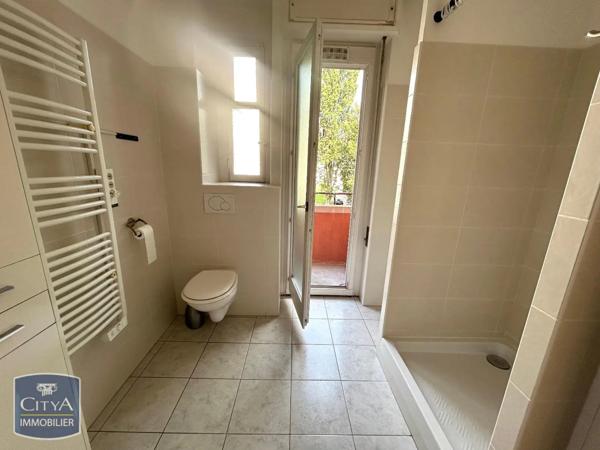 Appartement à louer 3 pièces 70.9m²