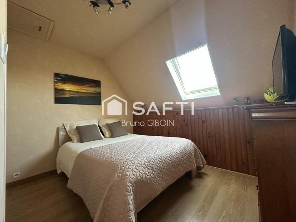 Maison 98 m², 3 pièces, deux chambres, bureau, garage