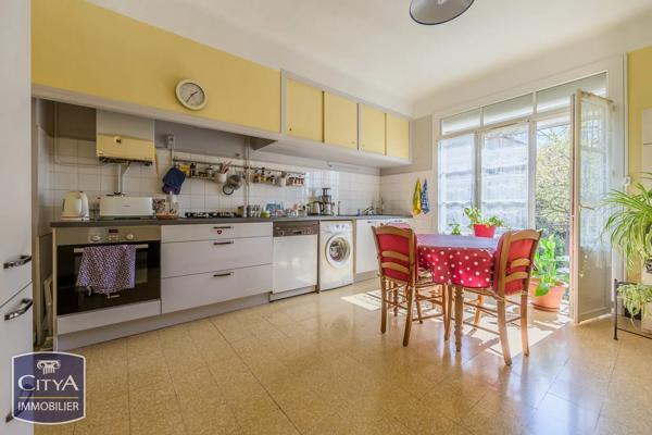 Appartement à vendre 2 pièces 65m² Avignon (84000)