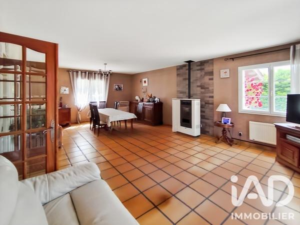 Maison à vendre 6 pièces 147 m² Montrond-les-Bains