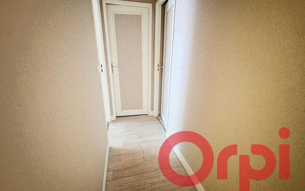 Appartement à vendre    4 pièces • 90,30 m2 Montluçon