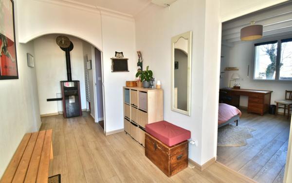 Appartement à vendre    5 pièces •  Miribel