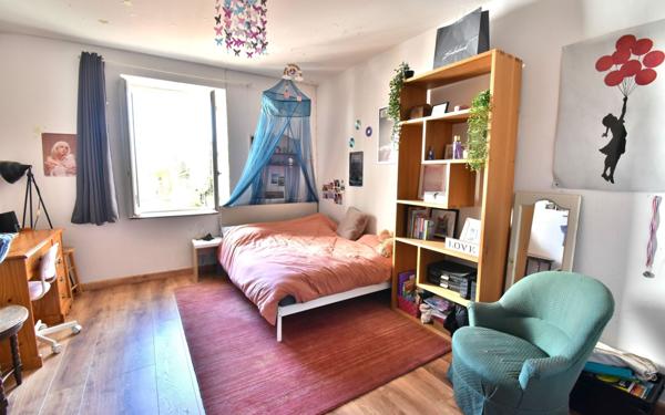 Appartement à vendre    5 pièces •  Miribel