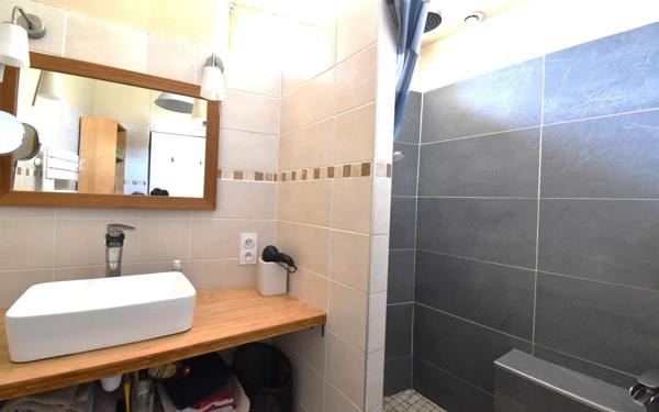 Appartement à vendre    5 pièces •  Miribel
