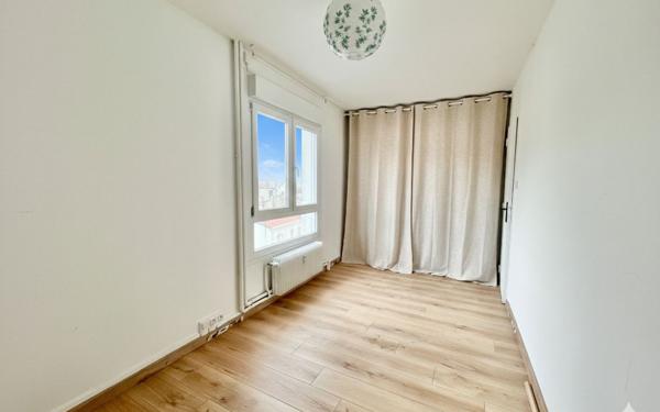 Appartement à vendre    3 pièces • 55 m2 Malzéville
