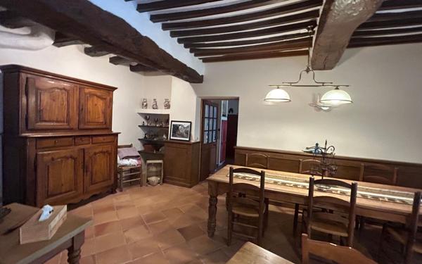 Maison à vendre    10 pièces • 400 m2 Buis-les-Baronnies