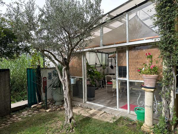 Maison T3 de 84 m² avec jardin et deux stationnements à Saint-Martin-de-Crau