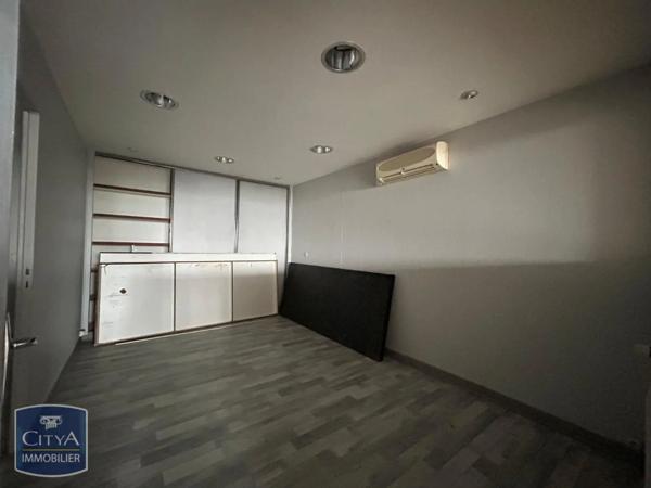 Local professionnel à louer 125m² Châteauroux (36000)