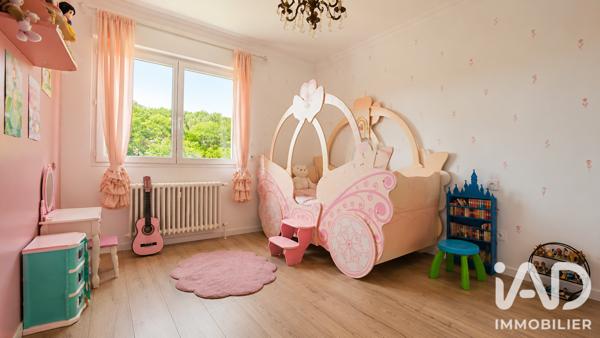 Maison à vendre 5 pièces 140 m² Bagnols-sur-Cèze