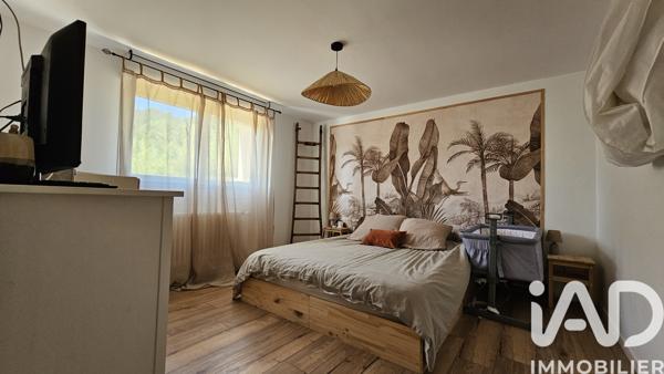Maison à vendre 5 pièces 140 m² Bagnols-sur-Cèze