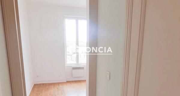 Location Appartement 3 pièces 56 m² - Lyon 69008