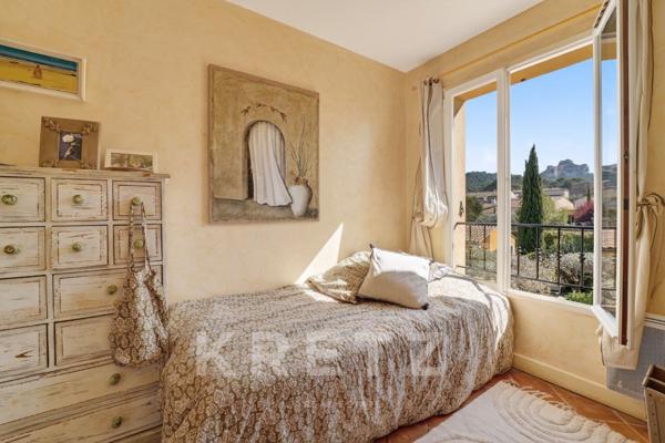 Saint-Rémy-de-Provence – Bastide avec jardin et garage – Alpilles