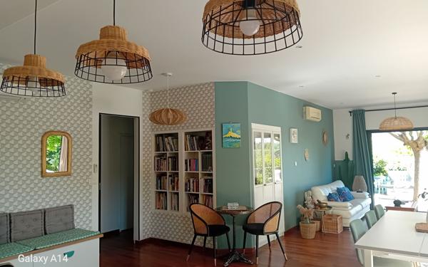 Maison à vendre    4 pièces • 185,34 m2 La Tour-d'Aigues