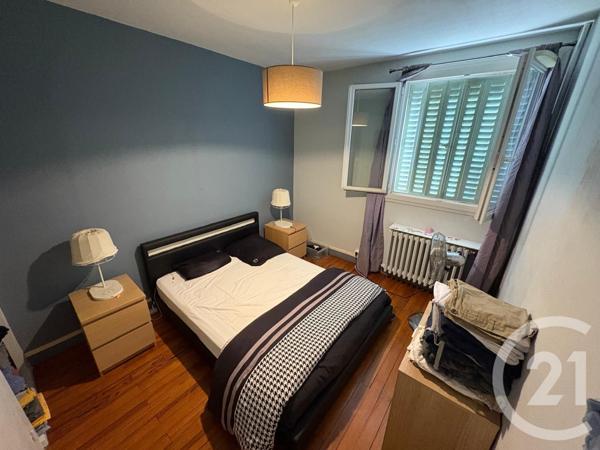 Appartement F3 à vendre  4 pièces - 76 m2 BOURG EN BRESSE - 01