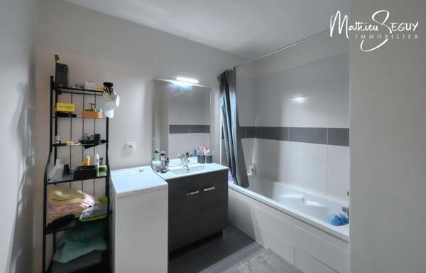 Appartement à vendre 2 pièces THURINS (69)