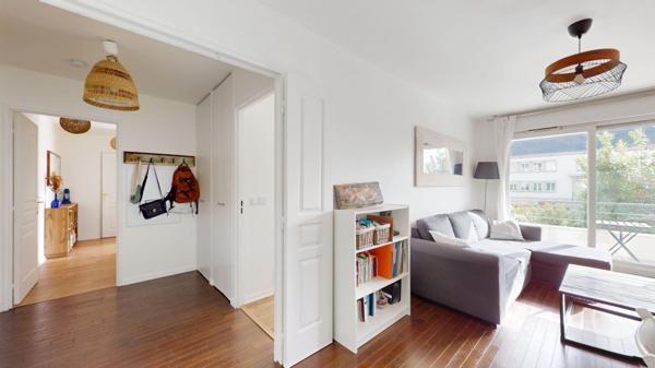 Appartement Antony 4 pièces 72.50 m2 - Parking - cave - terrasse