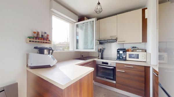 Appartement Antony 4 pièces 72.50 m2 - Parking - cave - terrasse