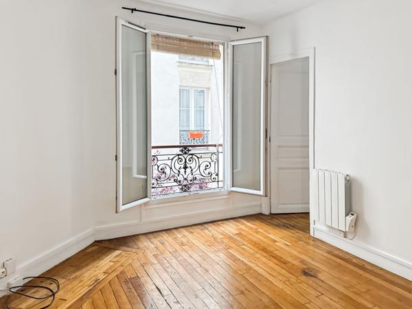 Appartement Paris 2 pièces 27 M² PARIS 12.