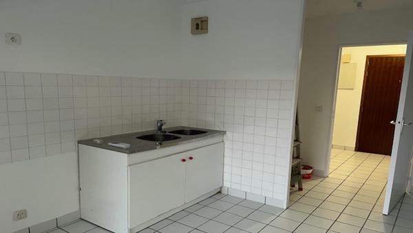 BORD EDRE T2 AVEC TERRASSE VUE SUR ERDRE,  
Nantes 44000