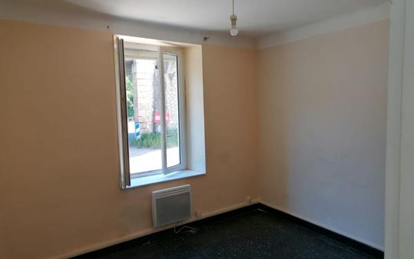 Maison à vendre    9 pièces • 207 m2 Sernhac