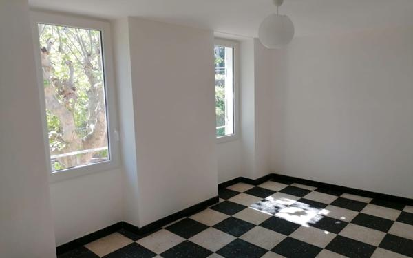 Maison à vendre    9 pièces • 207 m2 Sernhac